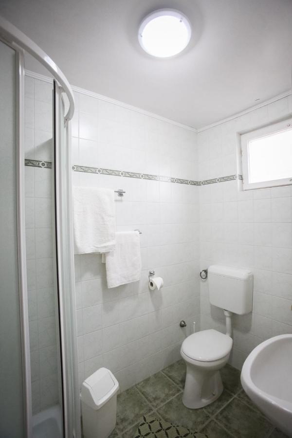 Hellenyi Apartmanok Harkány Exteriér fotografie